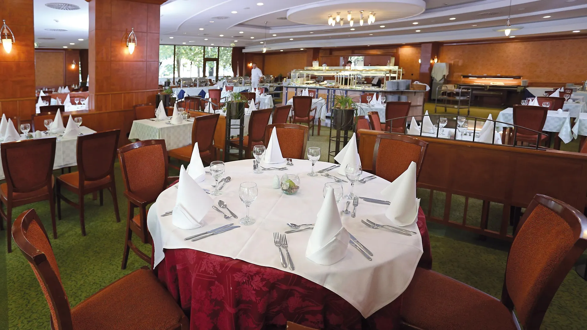 **** Hotel Ensana Thermal Margaret Island Budapest Ungarn