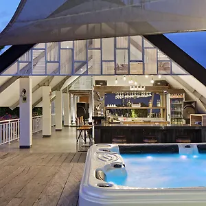 zia-bali-seminyak.ubudhotelsnow.com/