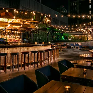 מלון Moxy Nyc Times Square ניו יורק
